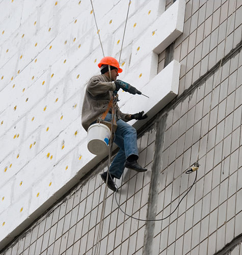 Утепление фасада многоквартирного дома в Тобольске